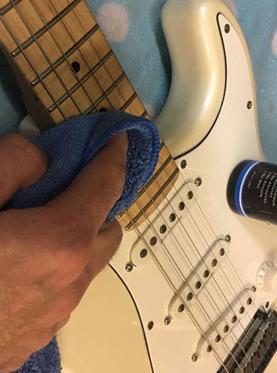 how to clean a guitar and clean guitar fretboard