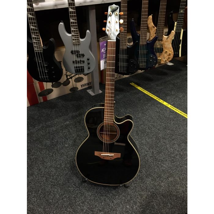 Overview of the Takamine P3NC NEX Electro Acoustic Black