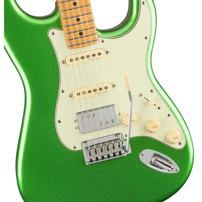 Fender Player Plus Stratocaster HSS MN Cosmic Jade, closeup of the body