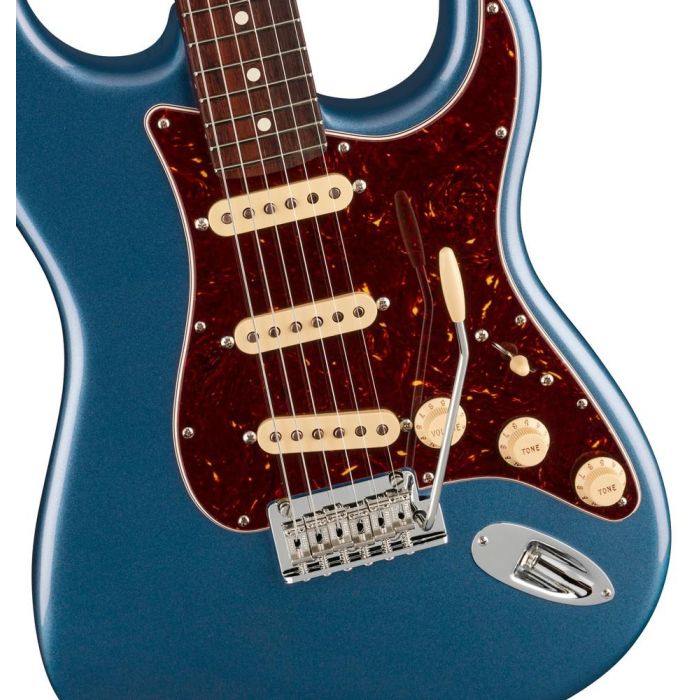 Fender FSR American Professional II Stratocaster RWN, Lake Placid Blue body closeup