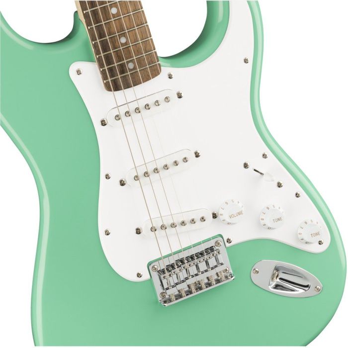 Squier FSR Bullet Stratocaster HT, Sea Foam Green body closeup