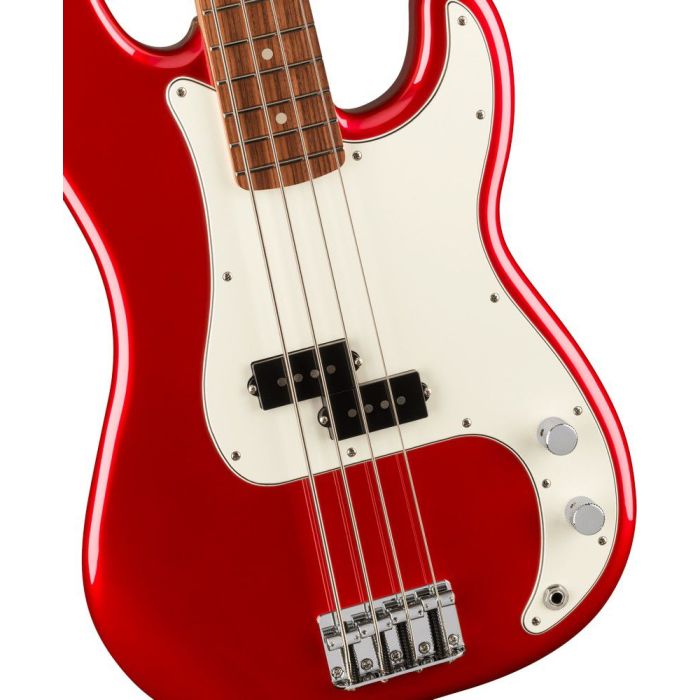 Fender Player Precision Bass Pf Candy Apple Red, body closeup