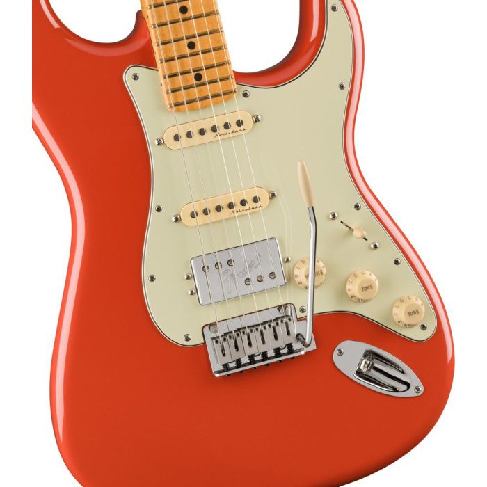 Fender Player Plus Stratocaster Hss Mn Fiesta Red, body closeup
