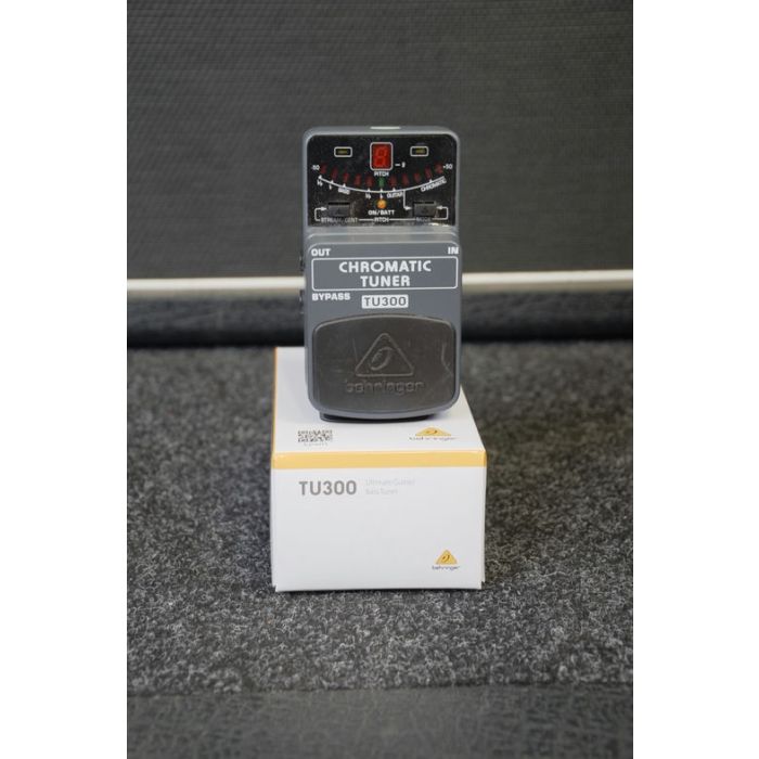 Pre-Owned Behringer Tuner