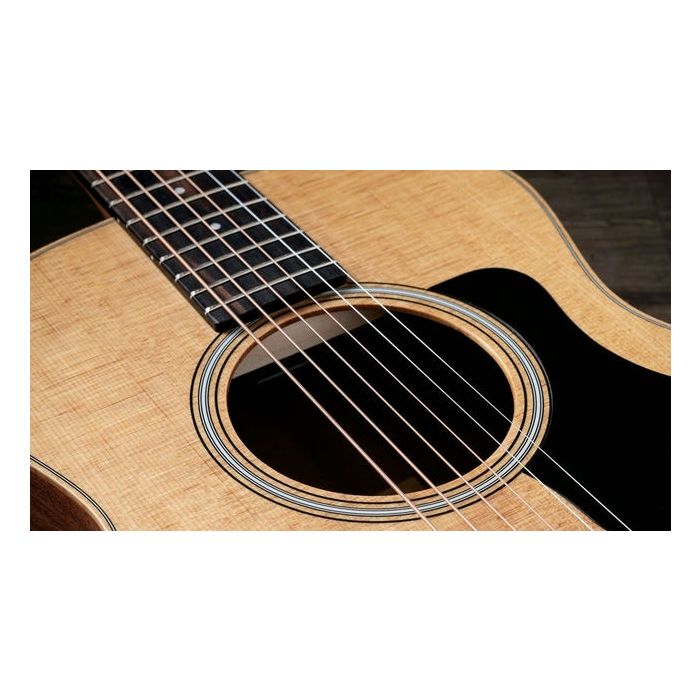 Taylor GS Mini Spruce Top Sapele Back and Sides sound hole