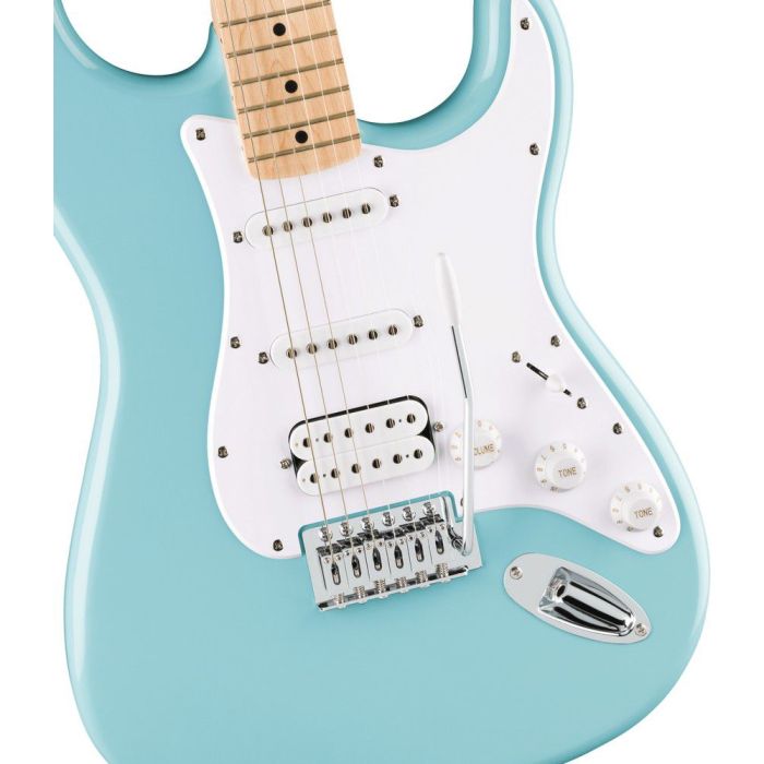 Squier FSR Sonic Stratocaster Hss MN Tropical Turquoise, body closeup