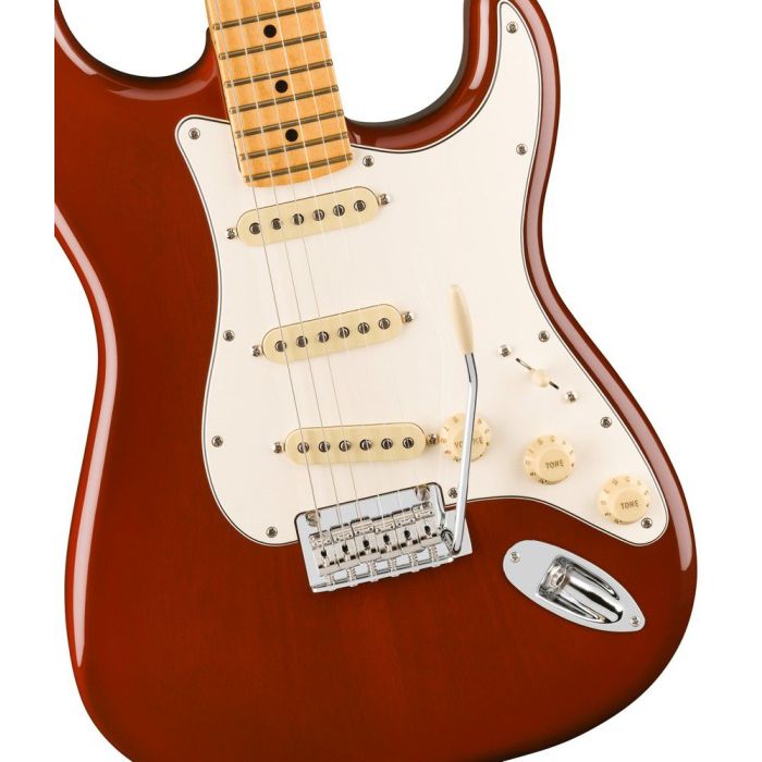 Fender Player II Stratocaster MN Transparent Mocha Burst, body closeup