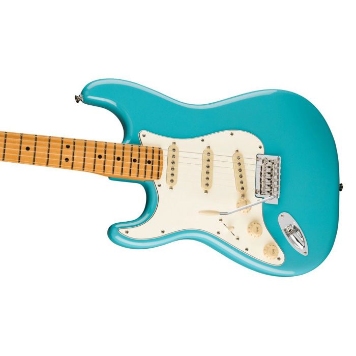 Fender Player II Stratocaster Left-Handed MN, Aquatone Blue angled view