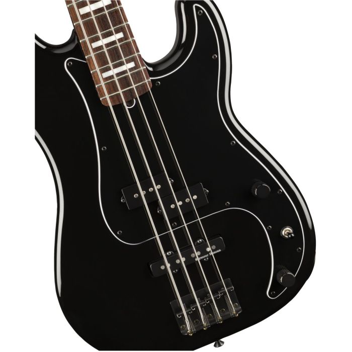 Fender Duff McKagen Deluxe Precision Bass RW Black Body