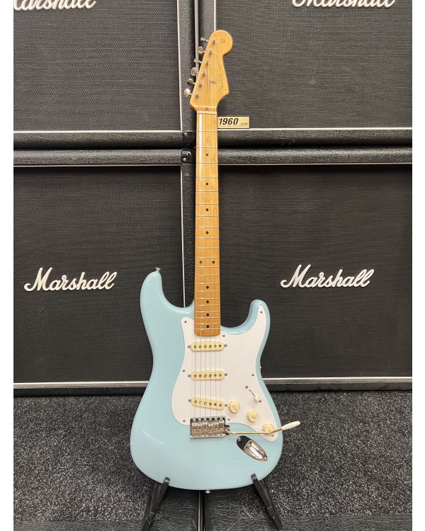 Pre-Owned Fender Classic Series 50s Stratocaster Daphne Blue