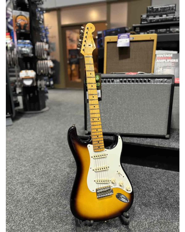 Pre-Owned Fender Custom Shop 56 Stratocaster 2 Tone Sunburst Journeryman Relic (056985)