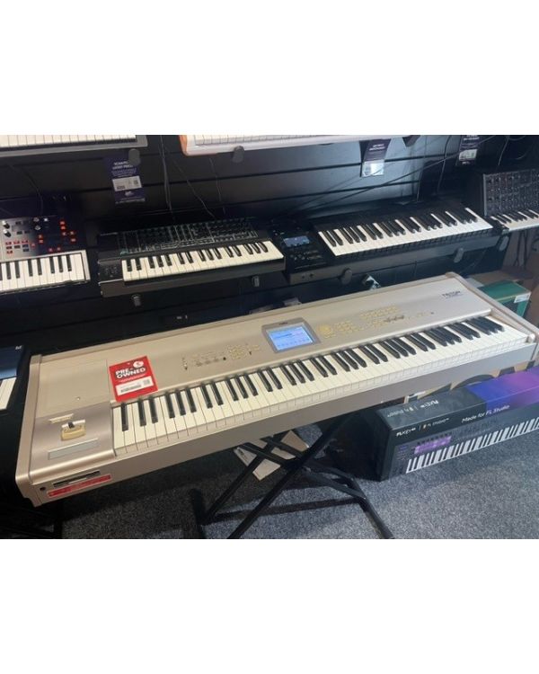 Pre-Owned Korg Triton Studio 88 (051807)