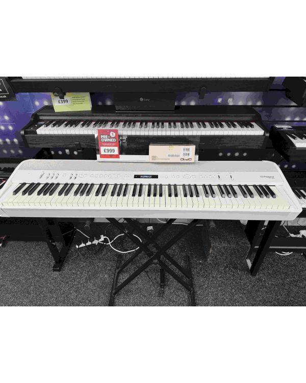 Pre-Owned Roland FP-90, White