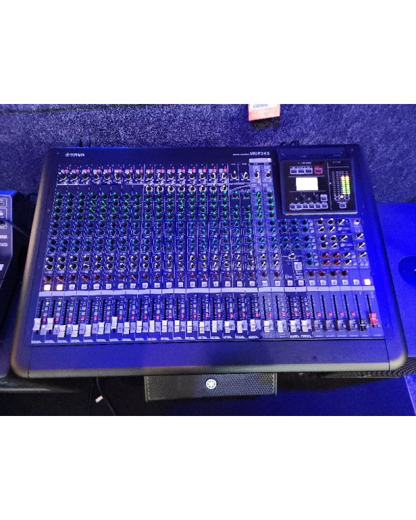 Pre-Owned Yamaha MGP24 Mixer (052910)