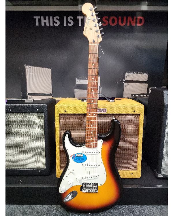 Pre-owned 2005 Standard Stratocaster¨ Le (053966)