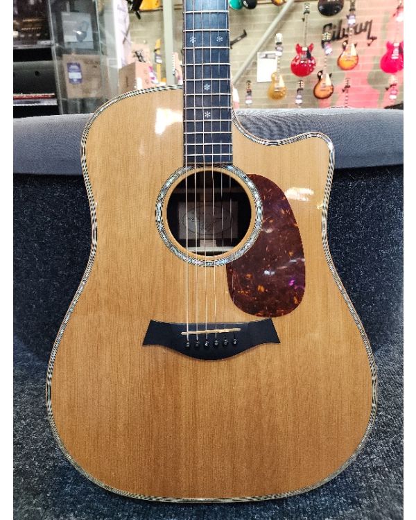 Pre-owned Taylor 710CE LTD  (053982)