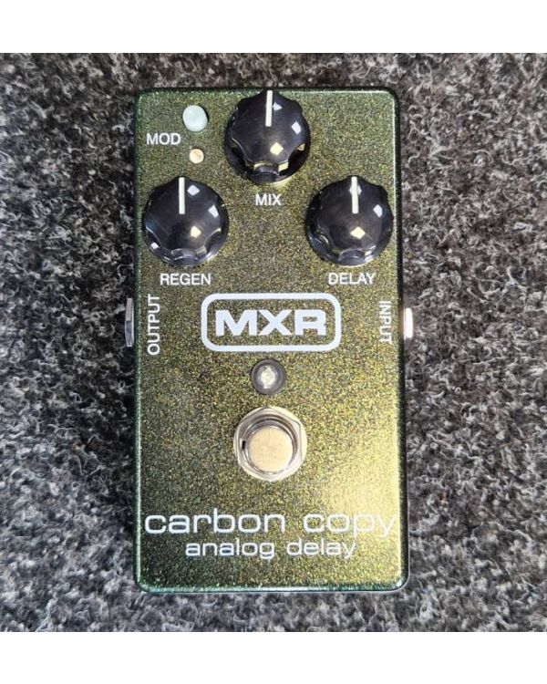 Pre-owned MXR Carbon Copy analog delay (048711)